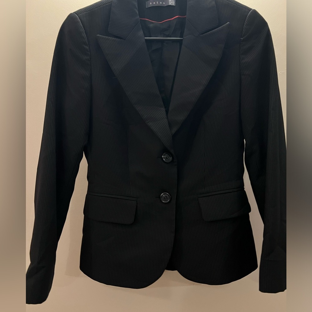 Classic Vintage Black Women's Blazer